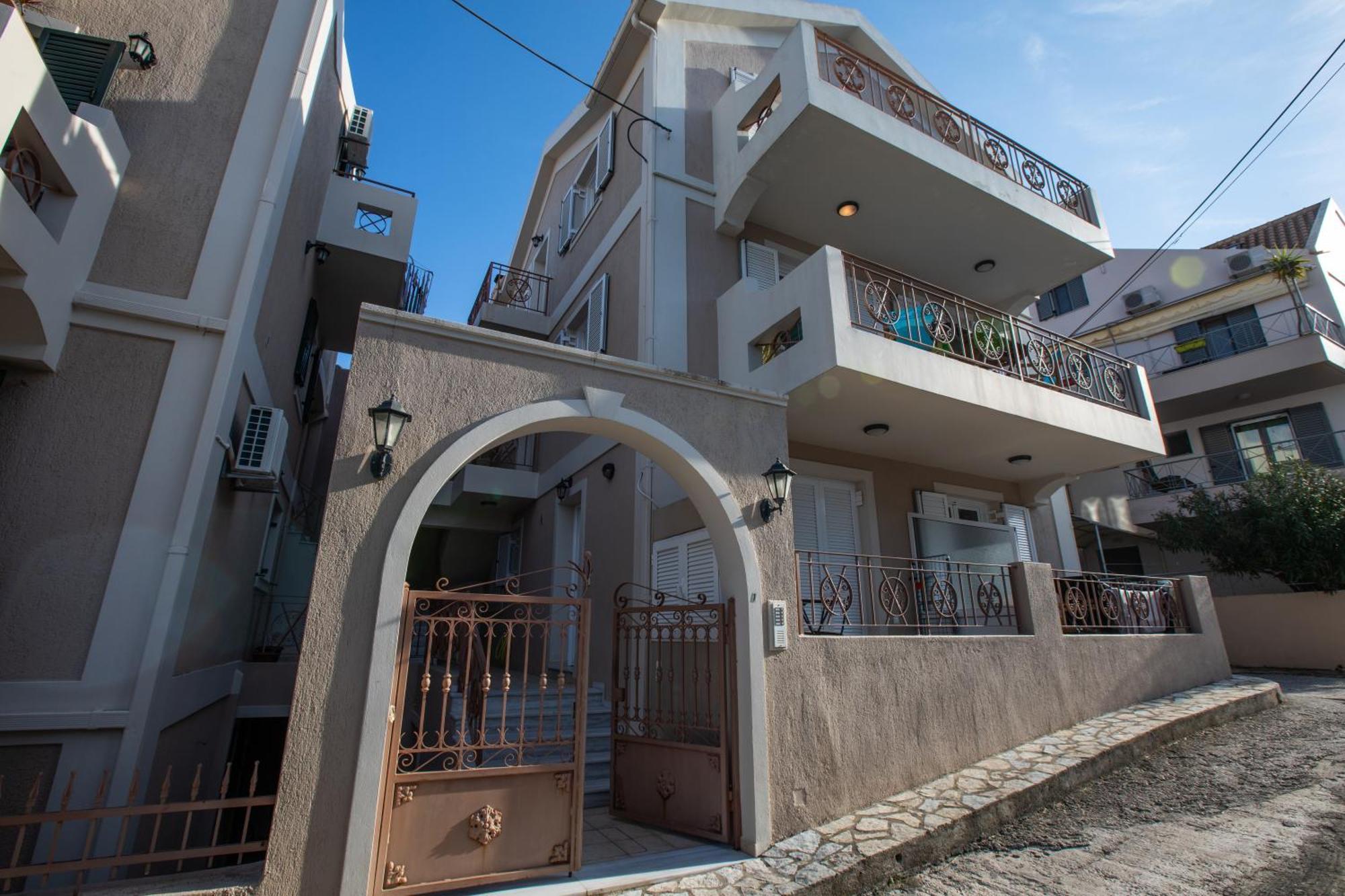 Elena'S Apartment 4 أرغوستولي المظهر الخارجي الصورة